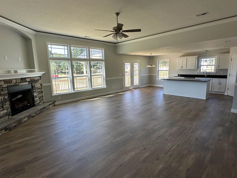 Image 11 of a home in Peyton Pointe.