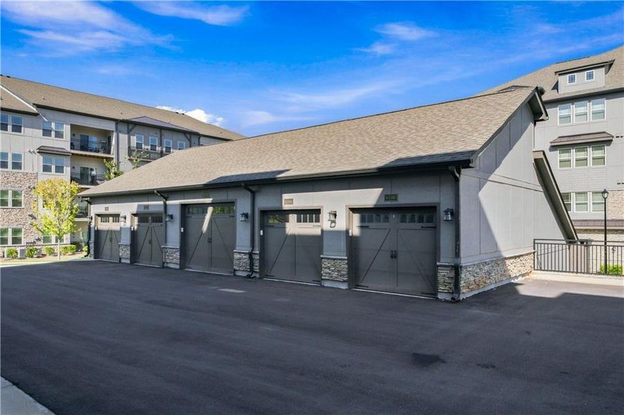 Image 41 of a home in .