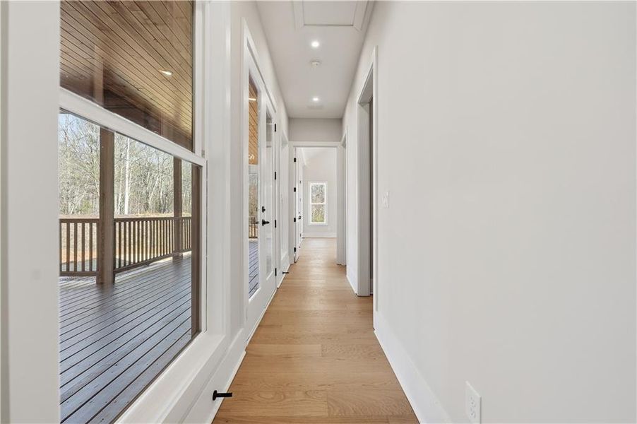 Spacious, unfurnished interior of a new home in , Gainesville (Image 41).