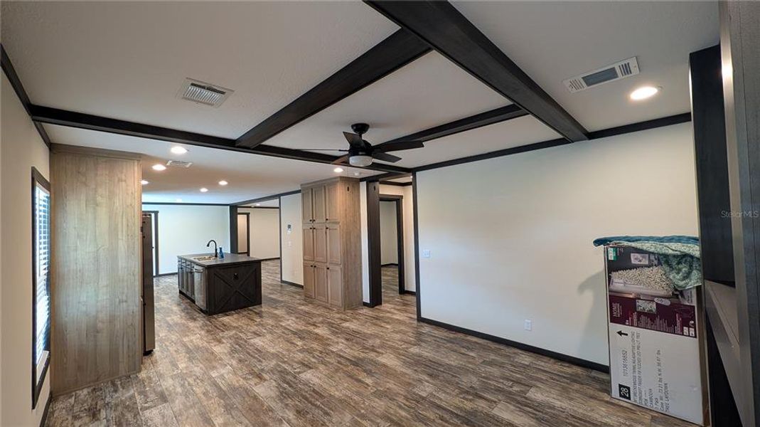 Spacious, unfurnished interior of a new home in , Wauchula (Image 11).