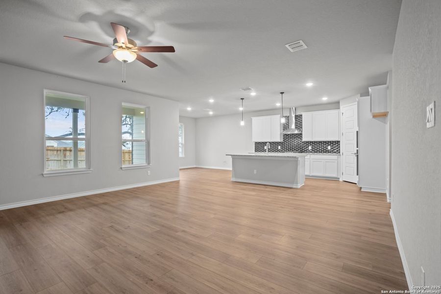 Image 46 of a home in The Reserve at Potranco Oaks.