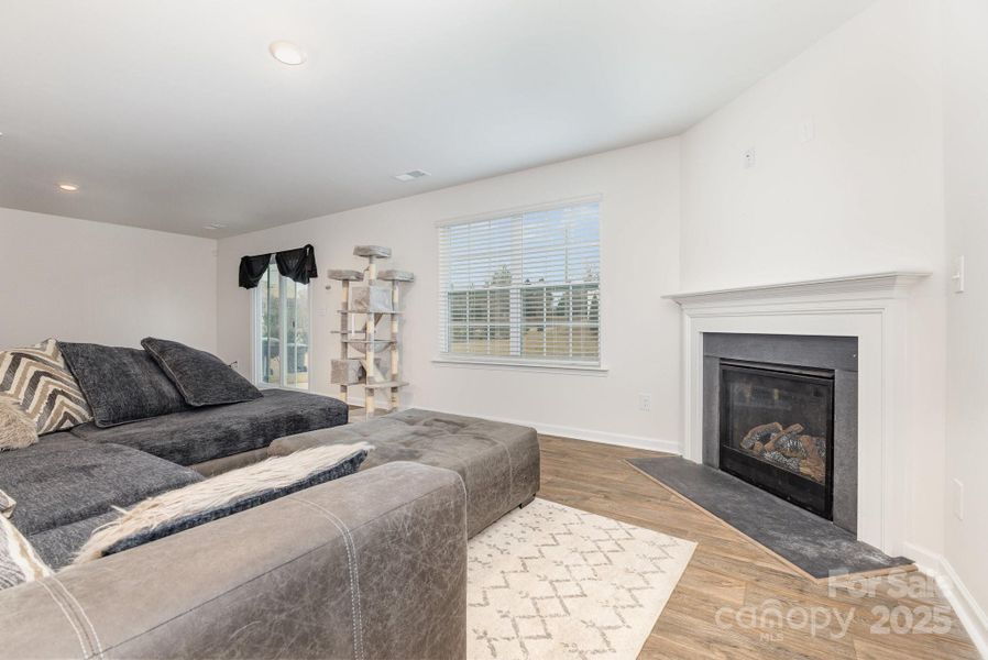 Furnished interior view inside a new home in Abrial Ridge, York (Image 6). Furnished interior view inside a new home in Abrial Ridge, York (Image 6).