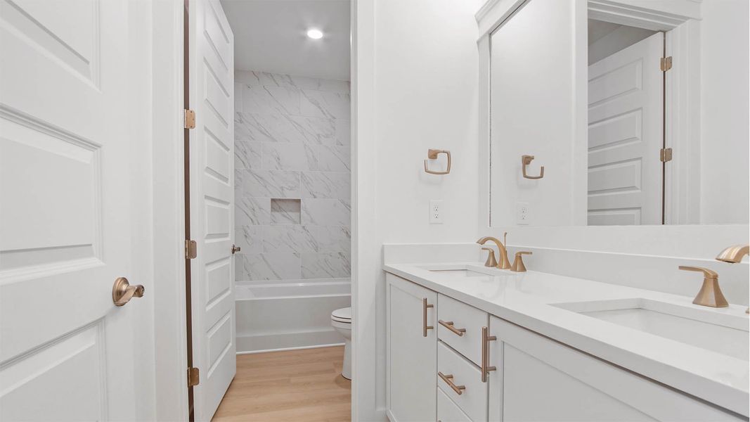 Spacious, unfurnished interior of a new home in Parkside, Santa Rosa Beach (Image 35). Spacious, unfurnished interior of a new home in Parkside, Santa Rosa Beach (Image 35).