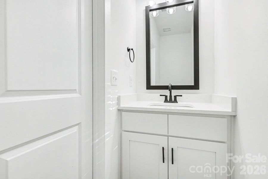 Image 14 of a home in .