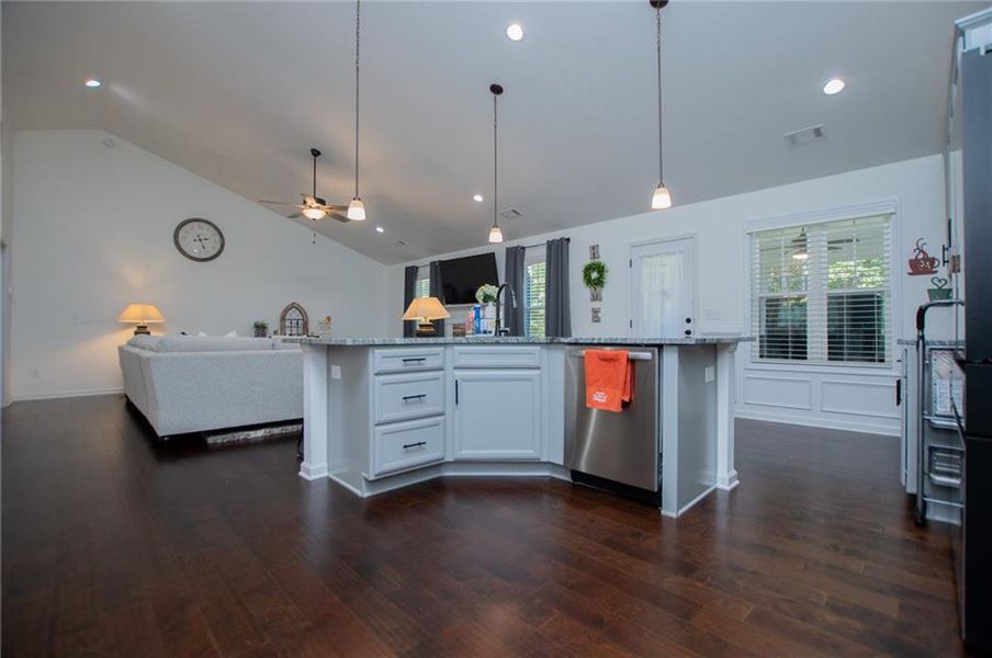 Image 72 of a home in . Image 72 of a home in .