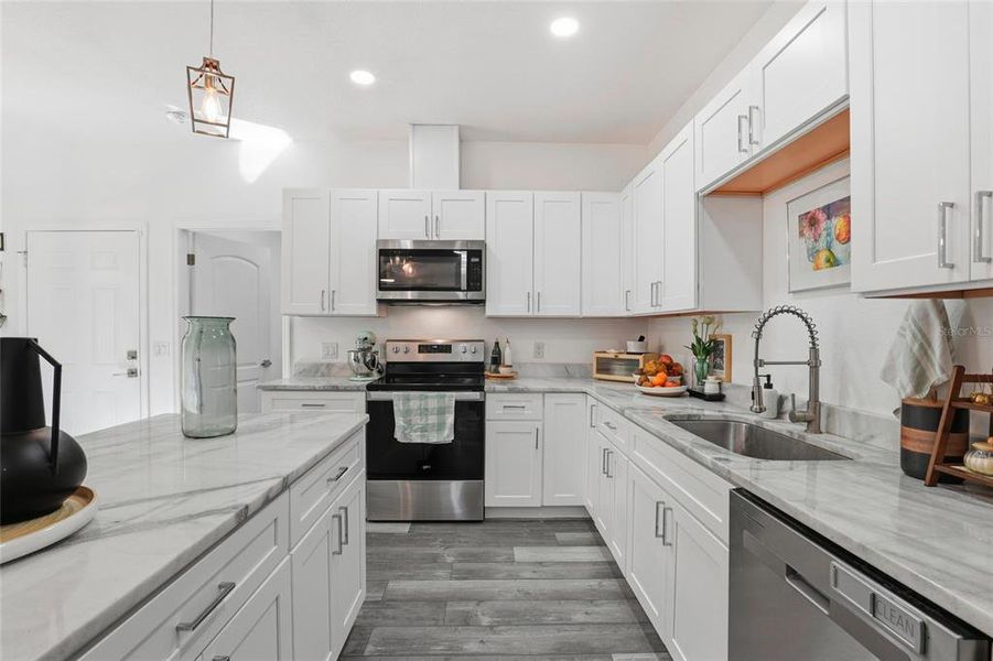 Furnished interior view inside a new home in , Gainesville (Image 13).