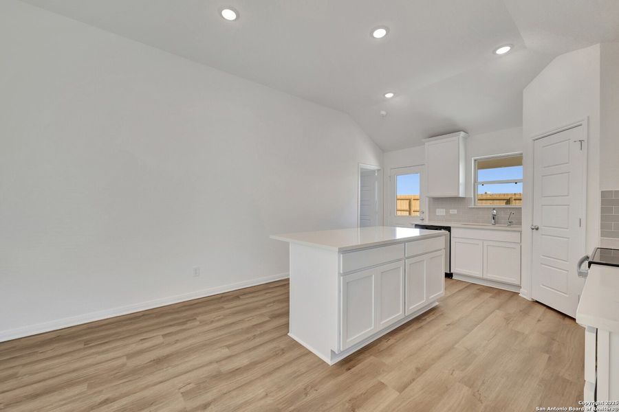 Furnished interior view inside a new home in Park Place, New Braunfels (Image 8). Furnished interior view inside a new home in Park Place, New Braunfels (Image 8).