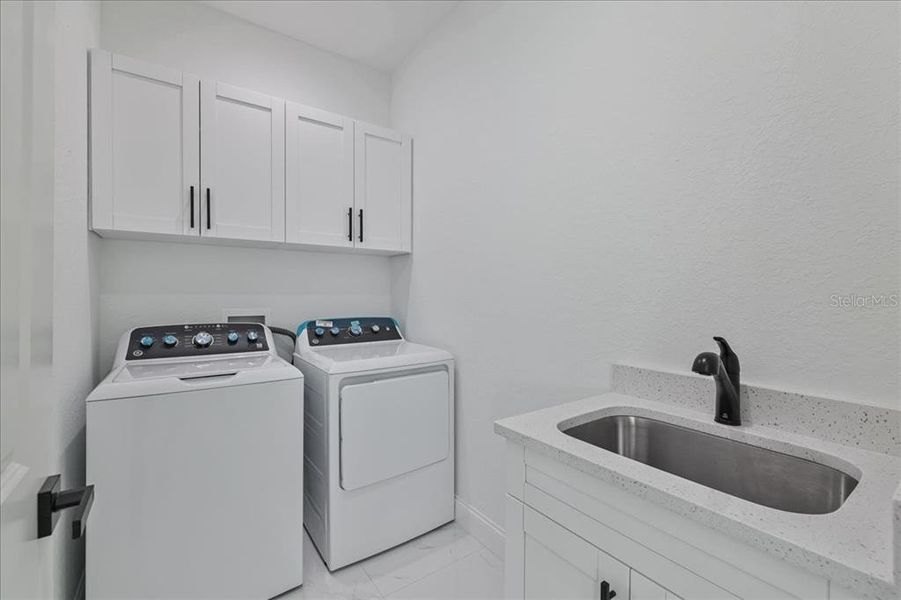 Furnished interior view inside a new home in , Cape Coral (Image 30).