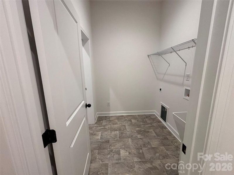 Spacious, unfurnished interior of a new home in Brighton Park, Mount Pleasant (Image 25). Spacious, unfurnished interior of a new home in Brighton Park, Mount Pleasant (Image 25).