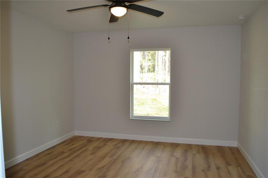 Spacious, unfurnished interior of a new home in , Dunnellon (Image 34).