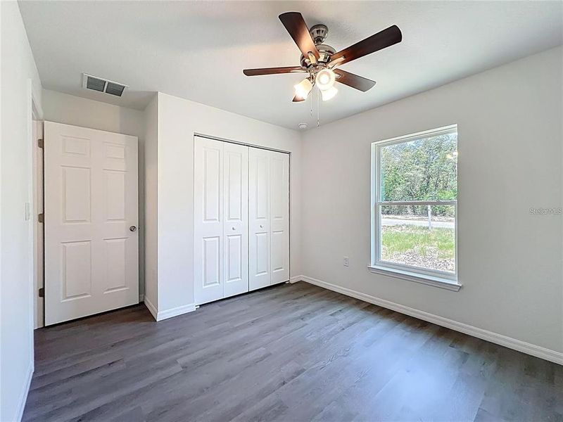 Spacious, unfurnished interior of a new home in , Dunnellon (Image 13).