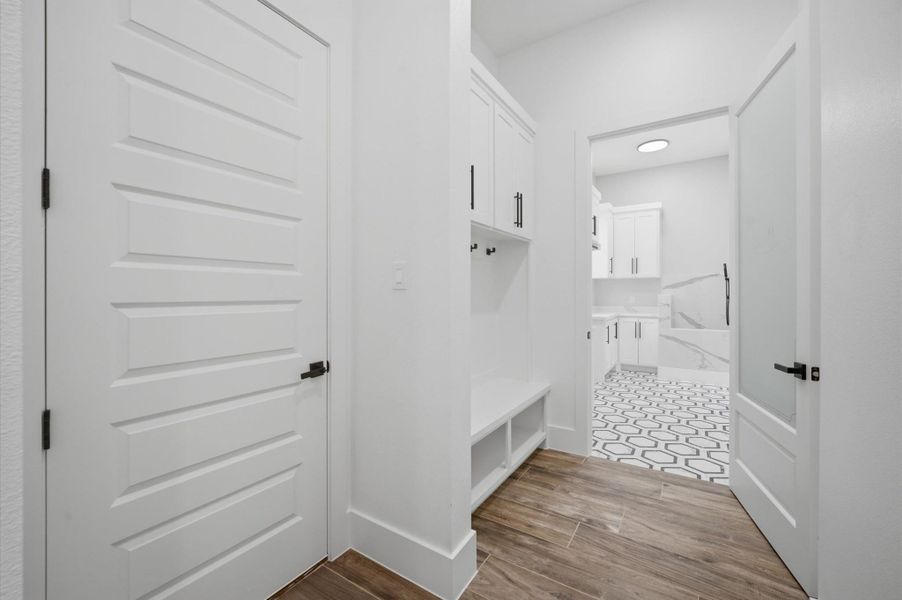 Spacious, unfurnished interior of a new home in , Montgomery (Image 28).
