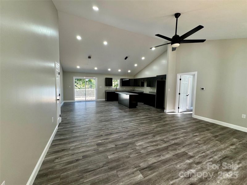 Image 21 of a home in .