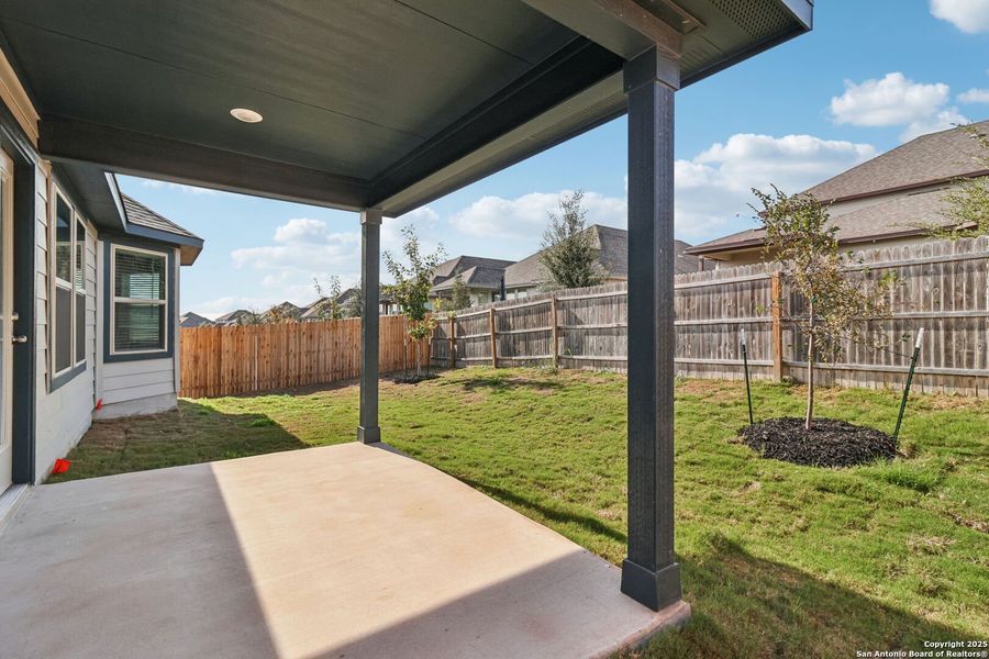 Exterior details and patio area of a home in Arcadia Ridge - Classic Series, San Antonio (Image 24).