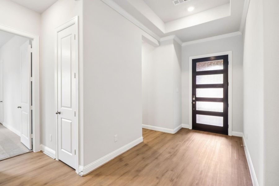 Spacious, unfurnished interior of a new home in Woodhavyn 60', Magnolia (Image 17).