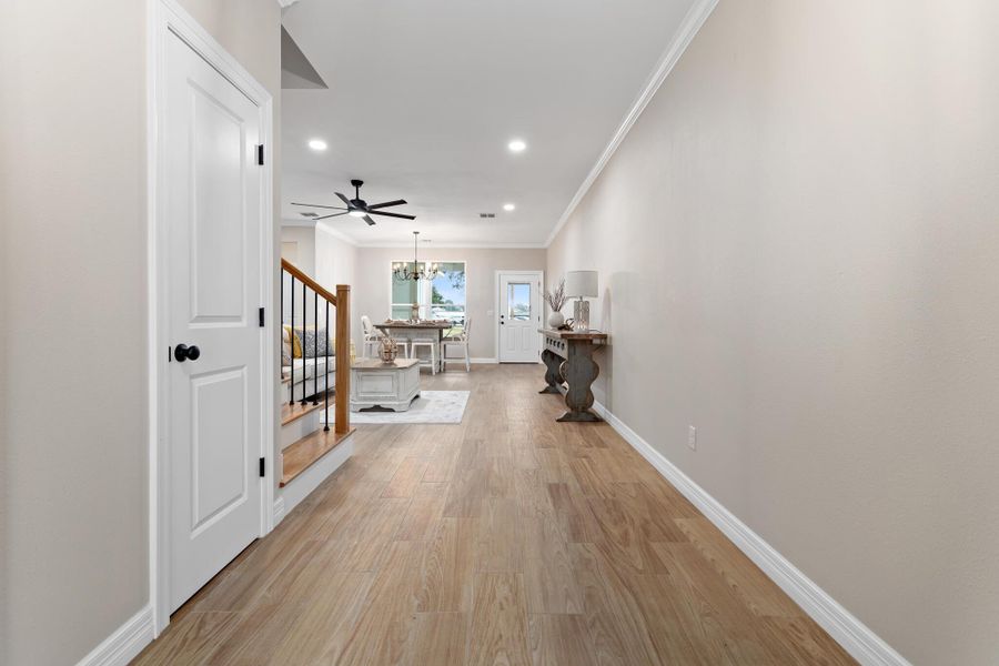 Spacious, unfurnished interior of a new home in , Neches (Image 20).