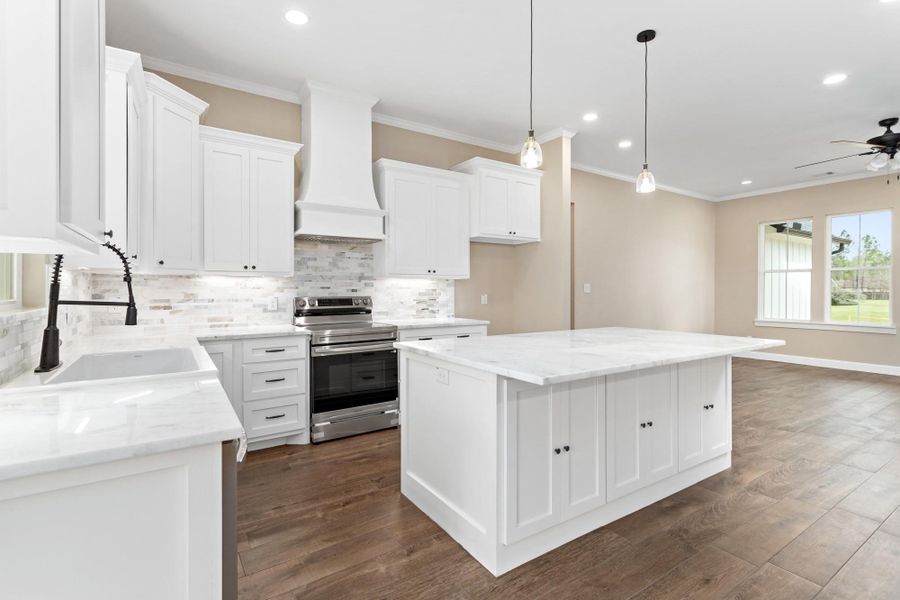 Furnished interior view inside a new home in , Vidor (Image 8). Furnished interior view inside a new home in , Vidor (Image 8).