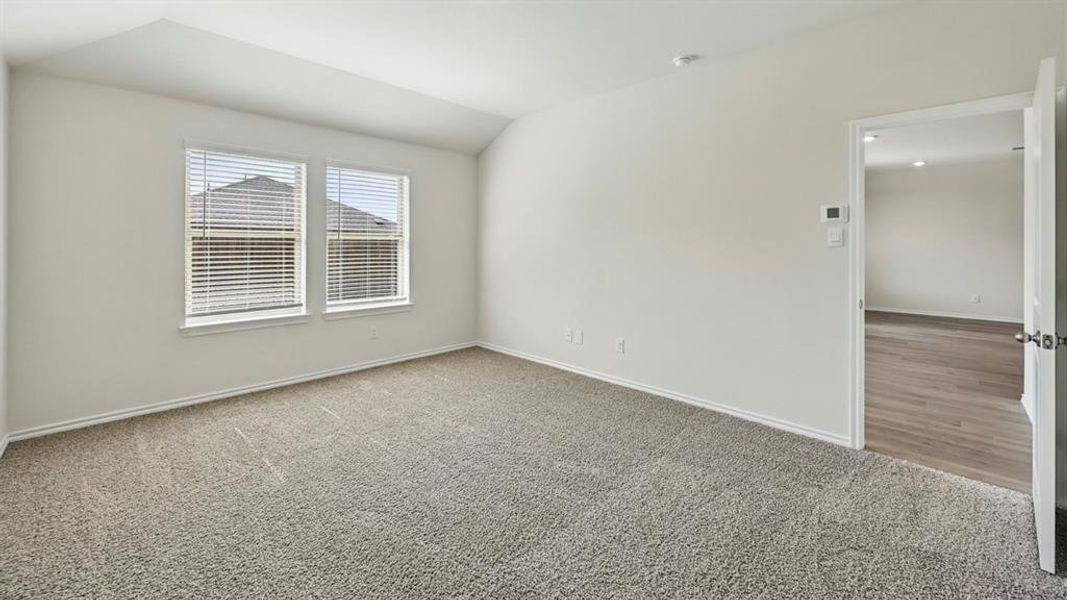 Spacious, unfurnished interior of a new home in Sanger Circle, Sanger (Image 25).