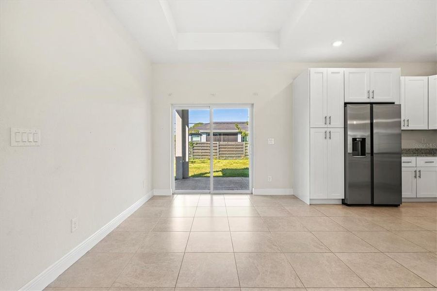Spacious, unfurnished interior of a new home in , North Port (Image 19).