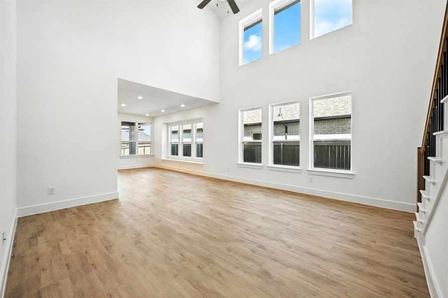 Spacious, unfurnished interior of a new home in Pecan Square: 40ft. lots, Northlake (Image 15). Spacious, unfurnished interior of a new home in Pecan Square: 40ft. lots, Northlake (Image 15).