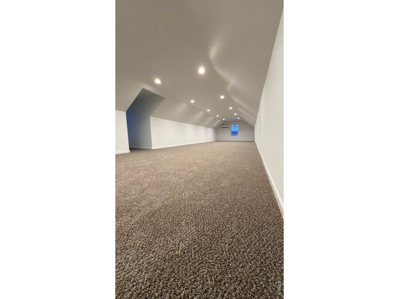 Spacious, unfurnished interior of a new home in , Nunn (Image 19).