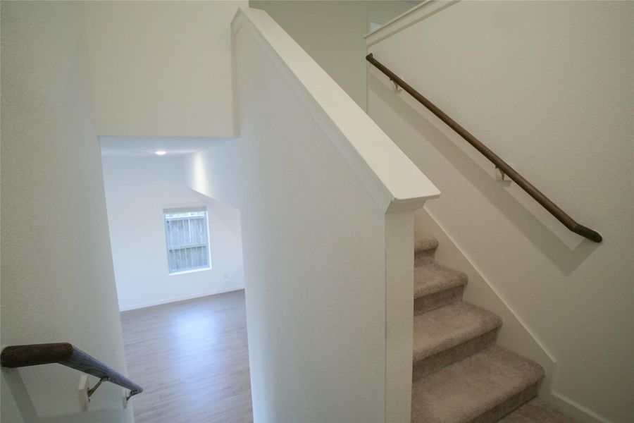 Spacious, unfurnished interior of a new home in Millers Pond: Watermill Collection, Rosenberg (Image 17).