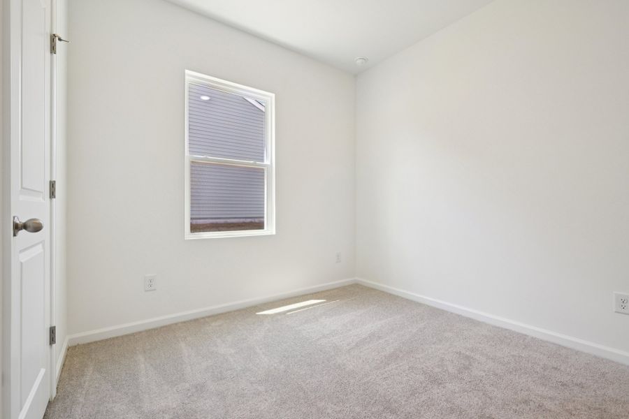 Representative unfurnished interior of a home built from the Grove by Ashton Woods in Middleton Farms, Middlesex (Image 20).