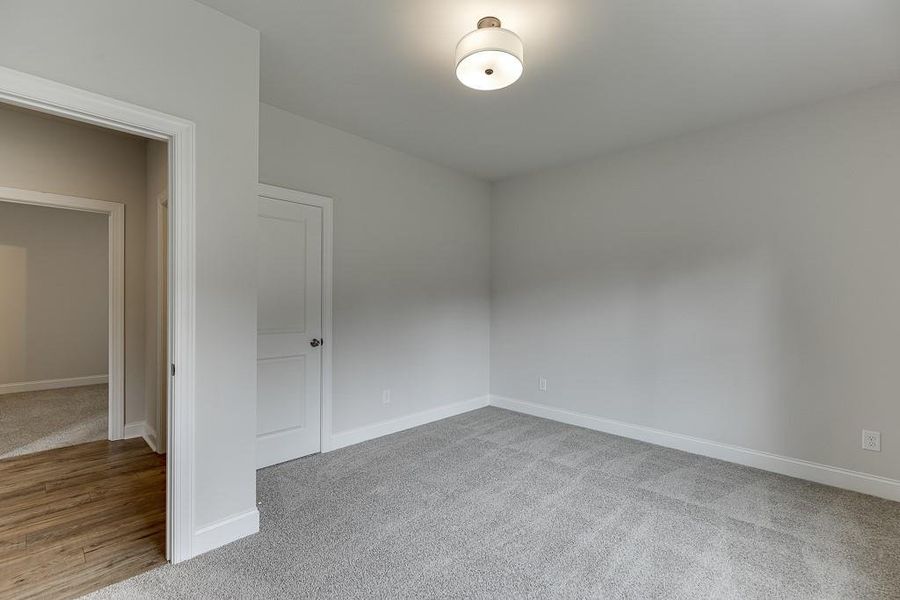 Spacious, unfurnished interior of a new home in , Bishop (Image 51).