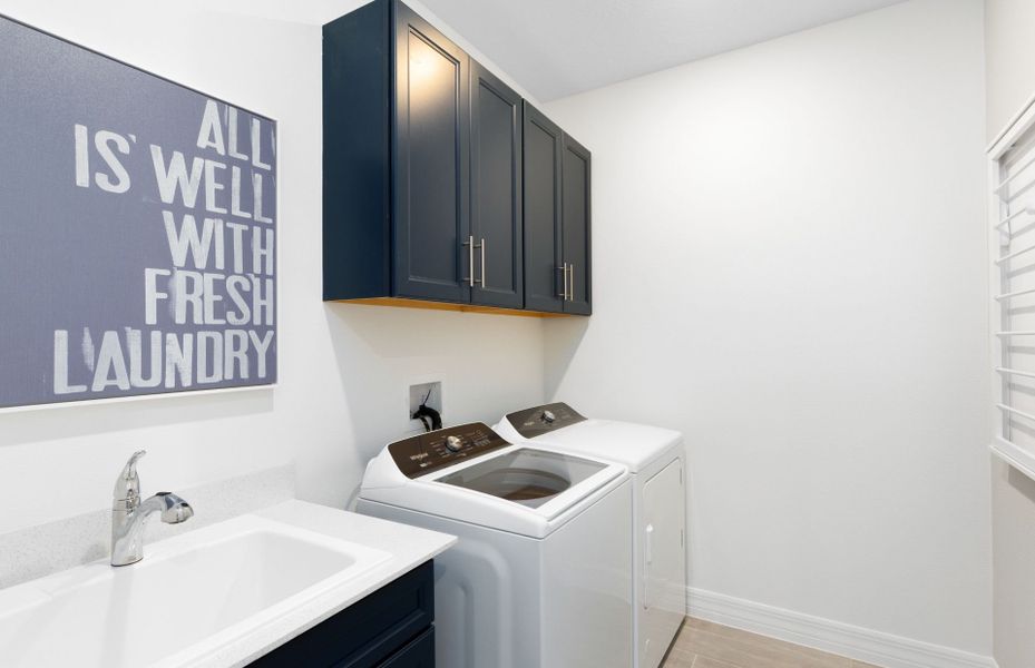 Image 26 representing the Mahogany Grand by Pulte Homes in Lakehaven Estates, Clermont, FL. Image 26 representing the Mahogany Grand by Pulte Homes in Lakehaven Estates, Clermont, FL.