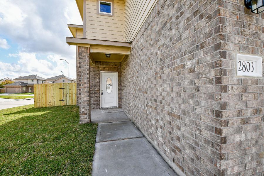 Image 27 of a home in .