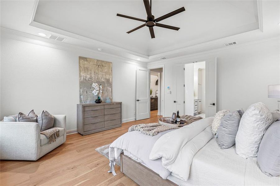 Furnished interior view inside a new home in SouthBend Estates, Granbury (Image 24).