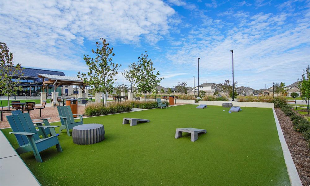 Community amenities in Cypress Green, Tomball (Image 19).