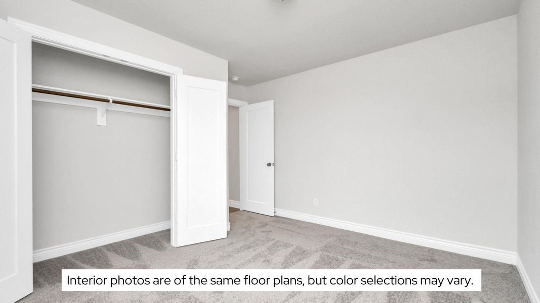 Spacious, unfurnished interior of a new home in Grand Oaks Reserve, Cleveland (Image 26).