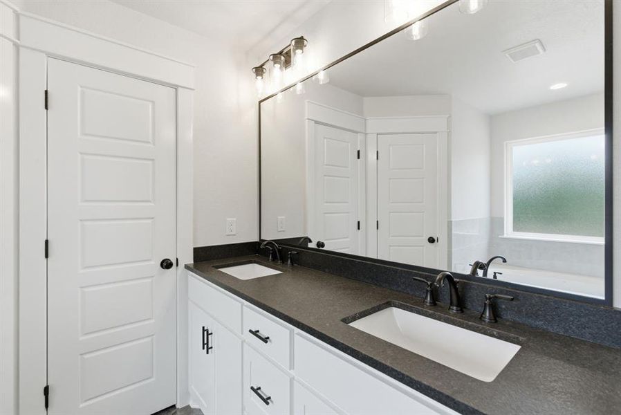 Furnished interior view inside a new home in , Weatherford (Image 9).