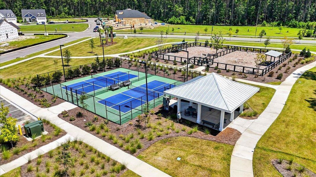 Community amenities in Summerwind Crossing at Lakes of Cane Bay, Summerville (Image 48).