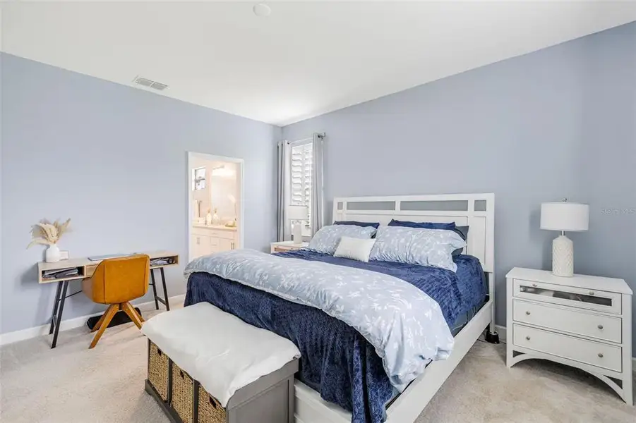 Furnished interior view inside a new home in , Bradenton (Image 13).