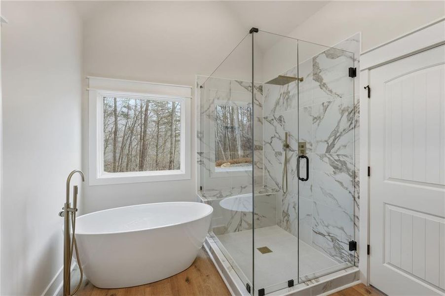 Furnished interior view inside a new home in , Dahlonega (Image 13).