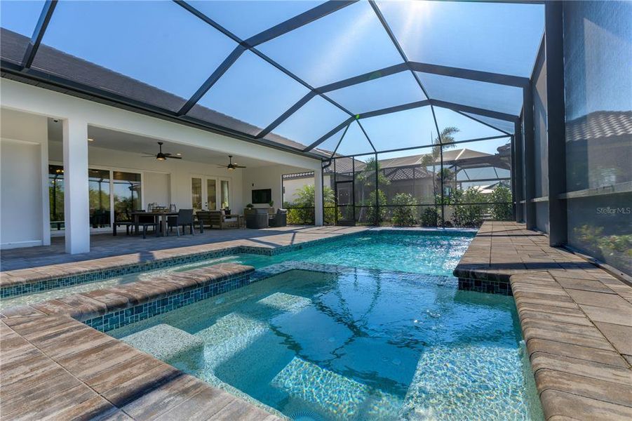 Exterior details and patio area of a home in Gran Place, Venice (Image 3).