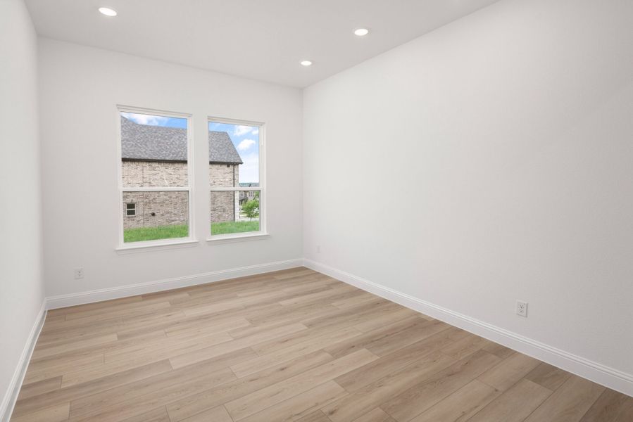 Spacious, unfurnished interior of a new home in Legacy Hills, Celina (Image 19).