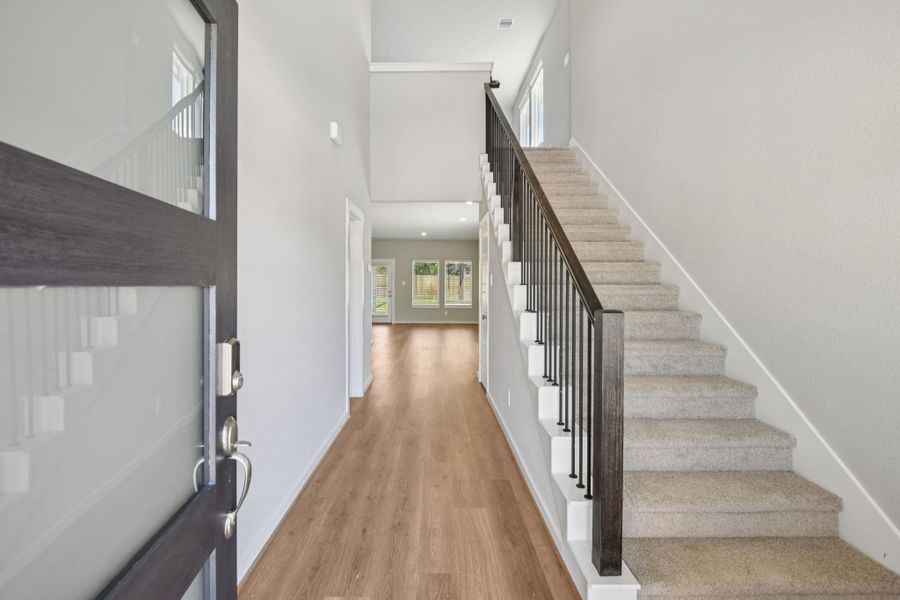 Spacious, unfurnished interior of a new home in Pine Lake Cove - Traditional Series, Montgomery (Image 46). Spacious, unfurnished interior of a new home in Pine Lake Cove - Traditional Series, Montgomery (Image 46).