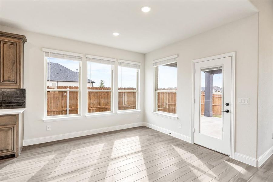 Spacious, unfurnished interior of a new home in Sonoma Verde, McLendon-Chisholm (Image 22).