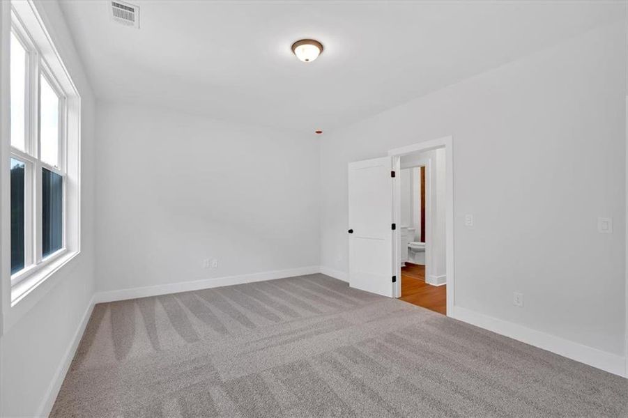 Spacious, unfurnished interior of a new home in , Rome (Image 14).