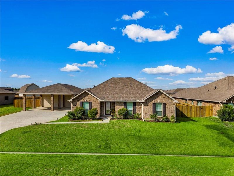 Image 33 of a home in . Image 33 of a home in .