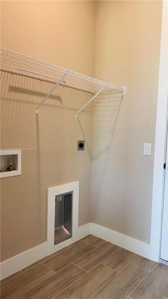 Spacious, unfurnished interior of a new home in , Labelle (Image 19).