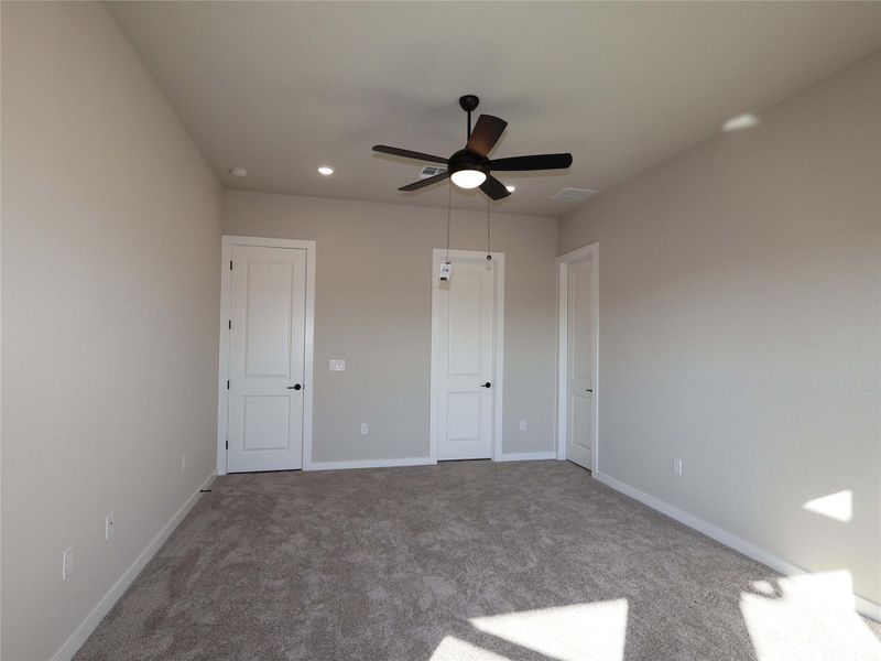 Spacious, unfurnished interior of a new home in Barksdale, Leander (Image 19). Spacious, unfurnished interior of a new home in Barksdale, Leander (Image 19).