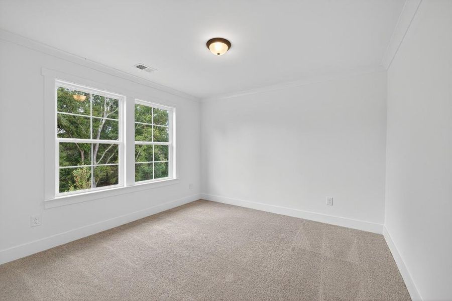 Spacious, unfurnished interior of a new home in Magnolia Ridge, Monroe (Image 33).