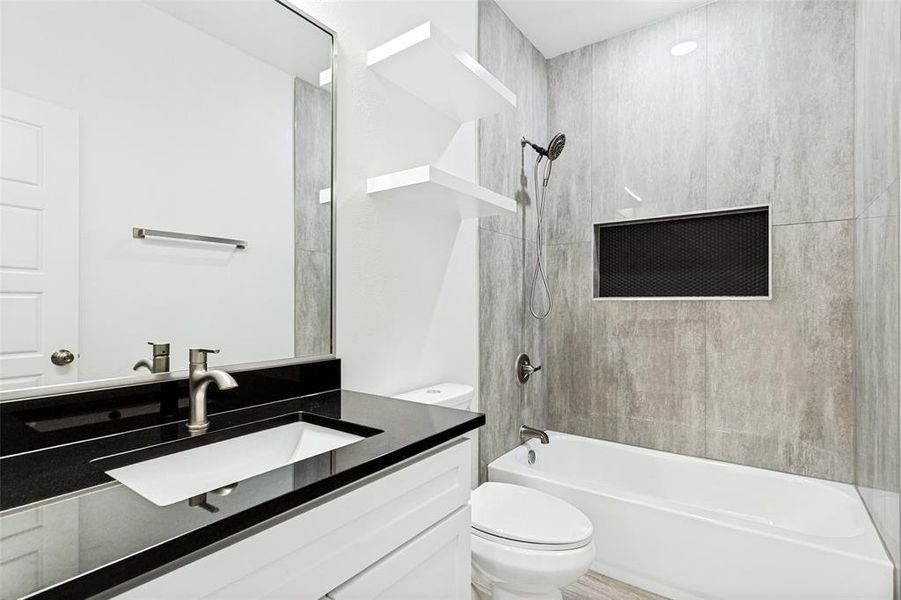 Furnished interior view inside a new home in , Fort Worth (Image 14).