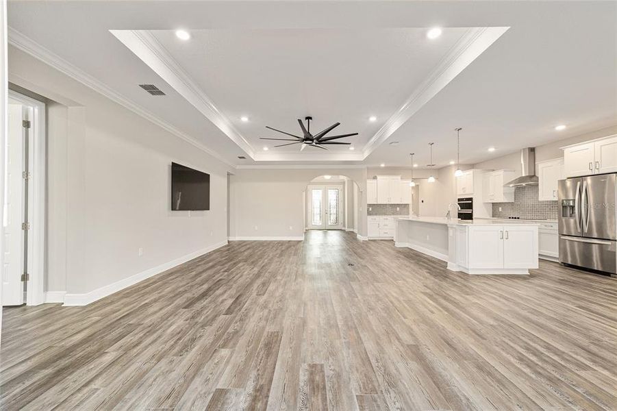 Spacious, unfurnished interior of a new home in , Ocala (Image 37).