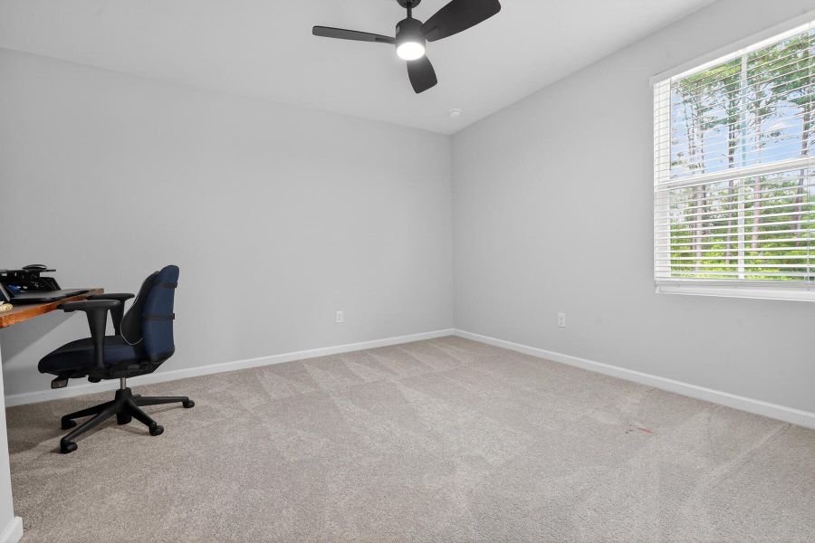 Spacious, unfurnished interior of a new home in Cypress Preserve, Moncks Corner (Image 23).