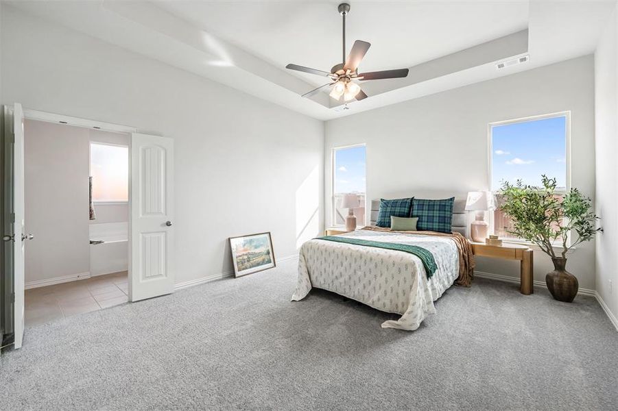 Furnished interior view inside a new home in Waterford Park, Weatherford (Image 10).